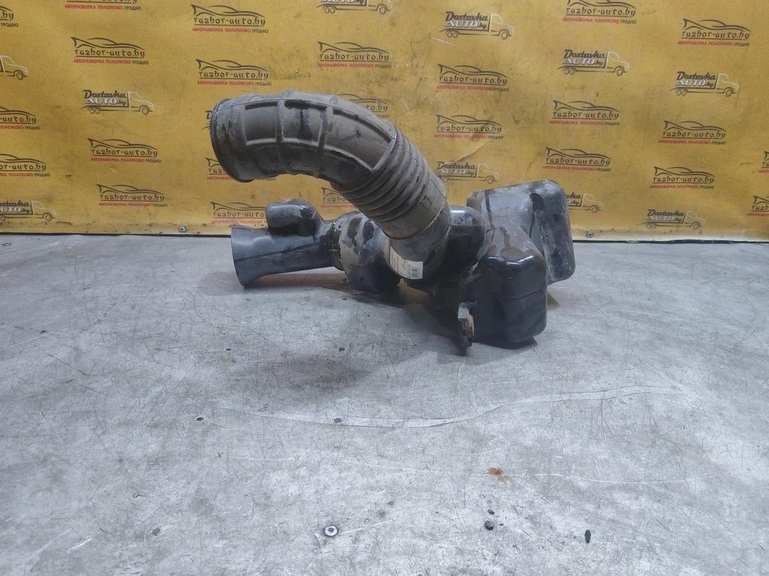 Резонатор воздушного фильтра U0D1SA Honda Accord undefined