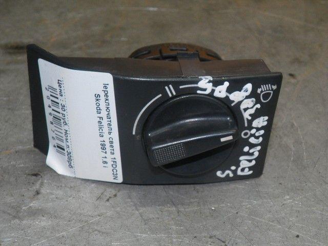 Переключатель света 1FDC3N Skoda Felicia