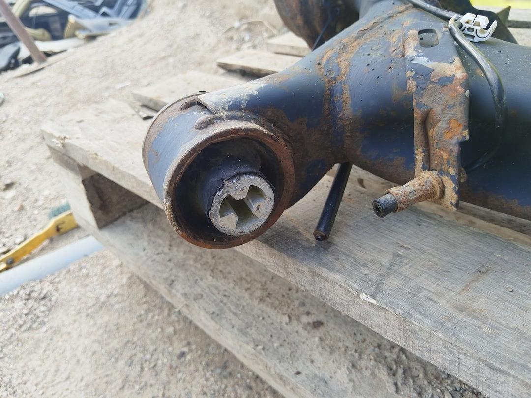 Балка подвески задняя Z6SUM7 Skoda Fabia купить с доставкой. Огромный выбор запчастей и марок авто. У нас есть практически все.