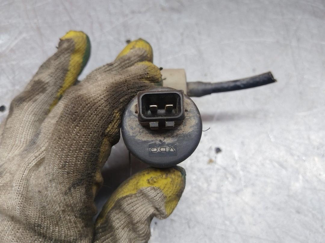 Насос (моторчик) омывателя стекла 91NDEH Opel Astra купить с доставкой