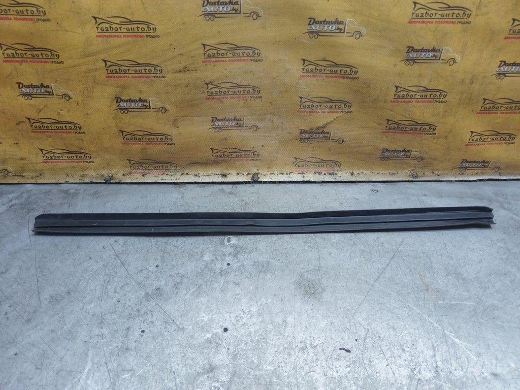 Уплотнитель R8DU3X Citroen C8 - Фото 3