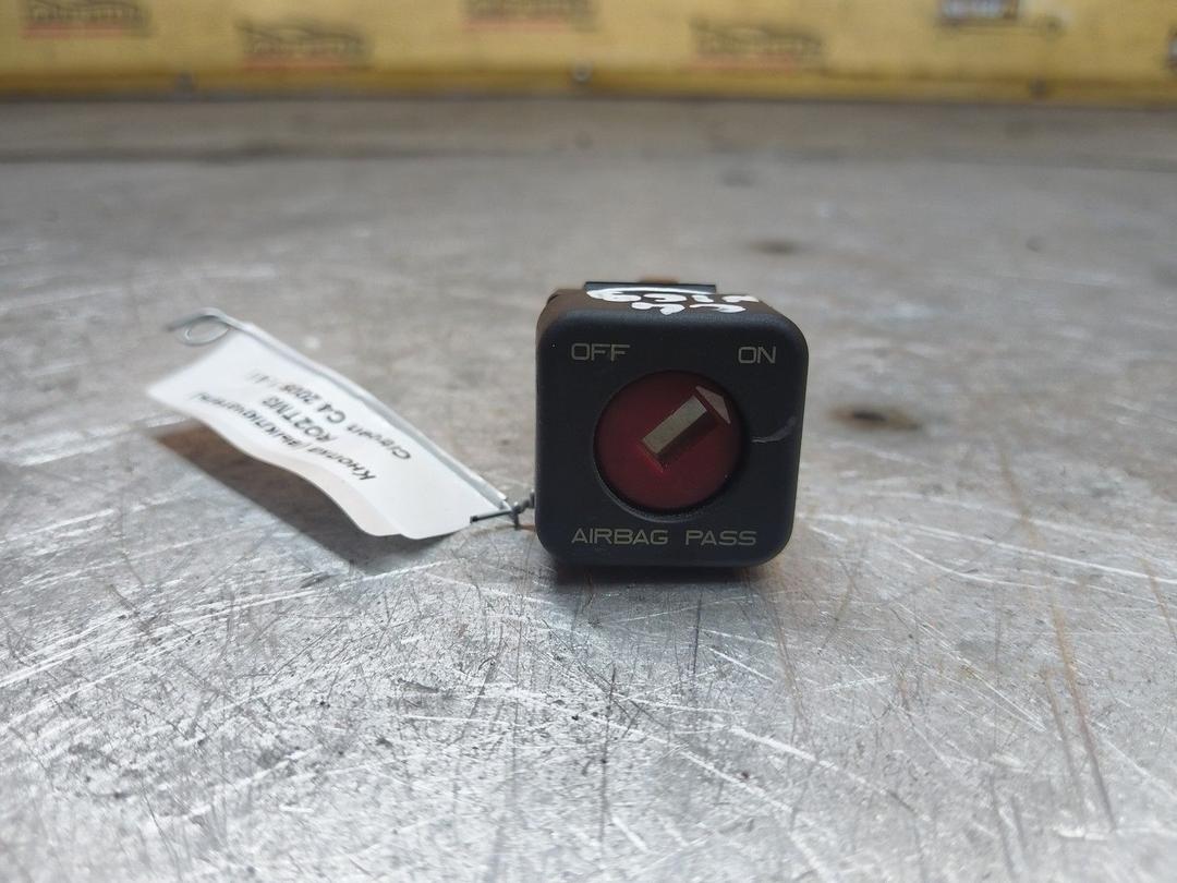 Кнопка (выключатель) RO2TM3 Citroen C4 - Фото 1