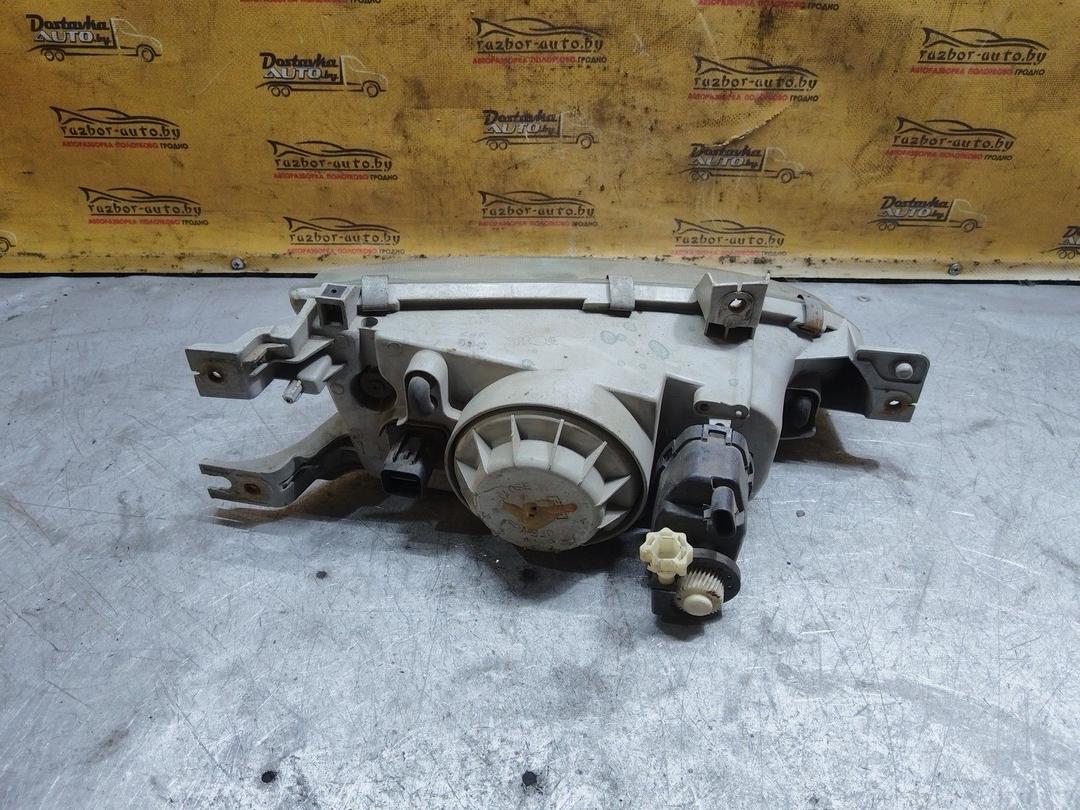 Фара левая Q93I81 Hyundai Lantra undefined