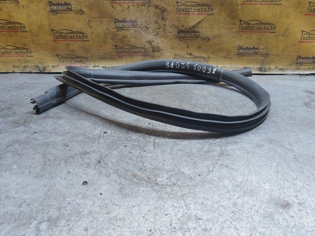 Уплотнитель двери передней правой BTHTNS Mazda Xedos 6 - Фото 2