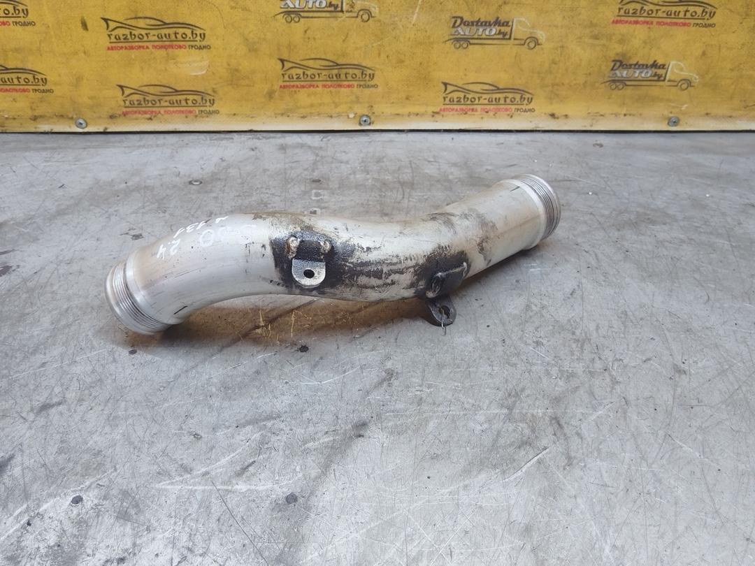 Патрубок интеркулера XHVB2P Volvo S80 купить с доставкой