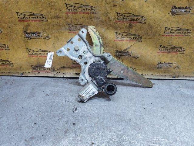 Стеклоподъемник электрический задний левый 6C5FJ4 Toyota Corolla Verso - Фото 4