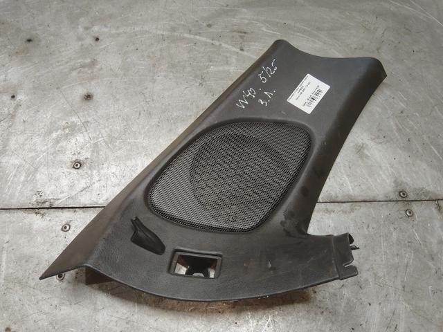 Обшивка стойки задней левой UVP8GW Volvo V40