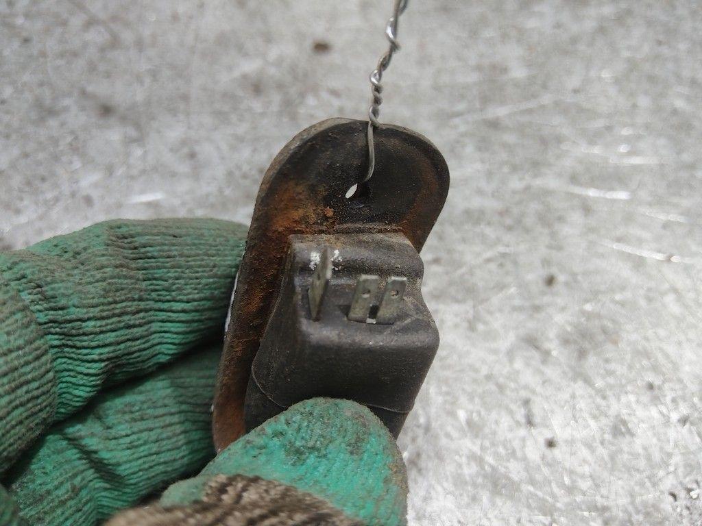 Подсветка номера H1TZDP Audi 100 - Фото 4