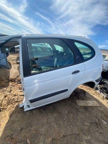 Стекло двери задней левой 7201GS Renault Scenic