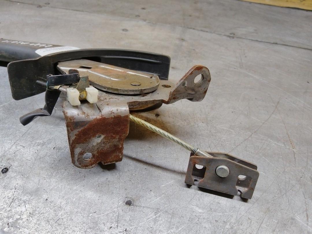 Рычаг ручного тормоза (ручника) 93PGTC Nissan Note купить