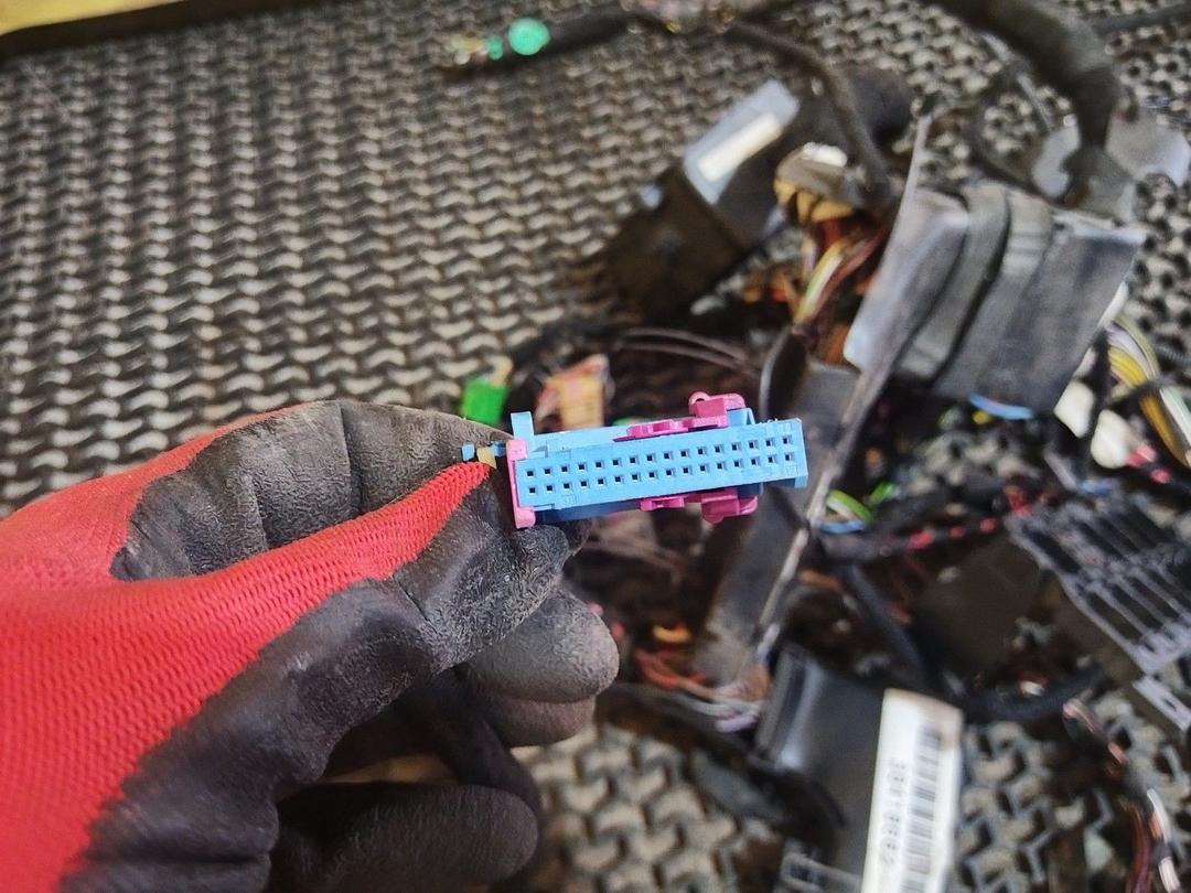 Проводка двигателя A67ITL Volkswagen Golf undefined