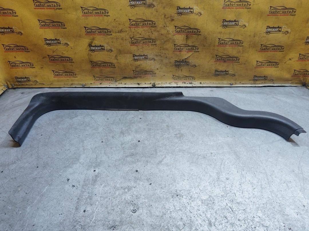 Накладка на порог внутренняя передняя левая ZN2J8P Volvo S60