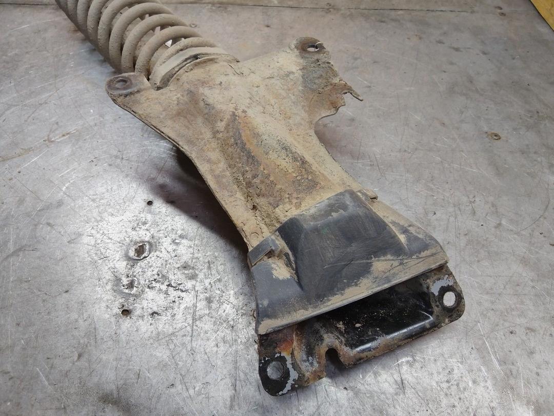 Амортизатор задний правый UBRBM8 Audi 80 купить в магазине запчастей бу