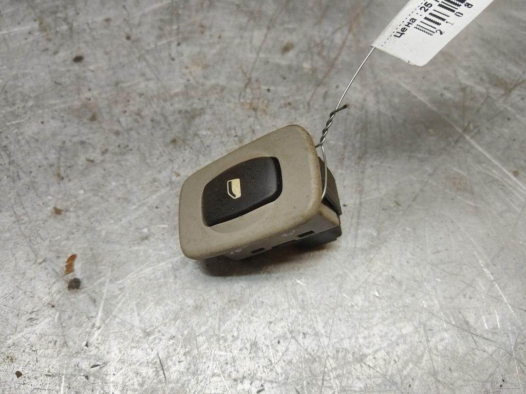 Кнопка стеклоподъемника заднего левого W3AKZV Citroen C5