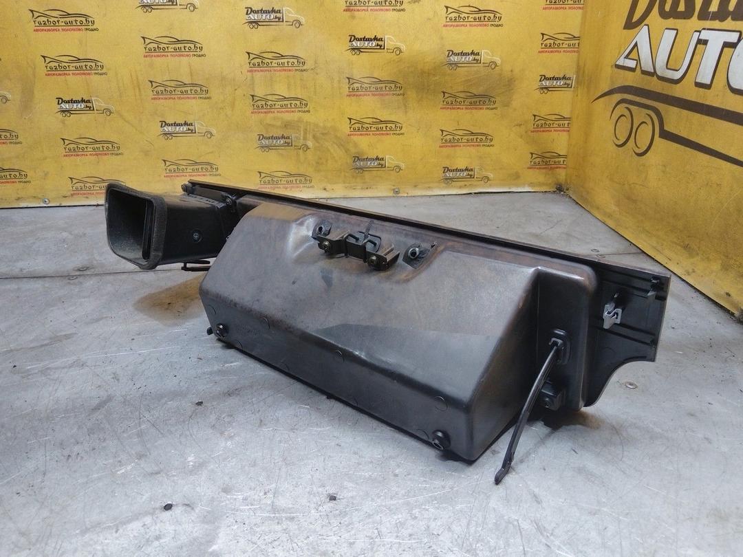 Бардачок 8IN9KD Hyundai Trajet купить