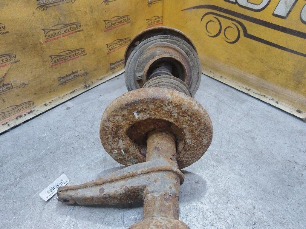 Кулак поворотный левый I8X6IW Audi 100 - Фото 6