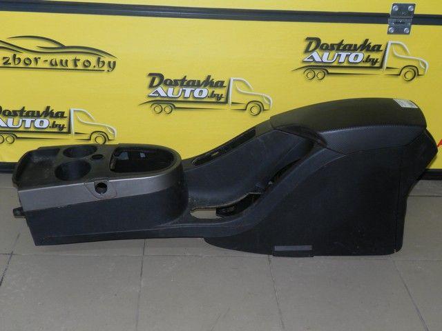 Консоль салона (кулисная часть) XL3L5J Seat Altea купить в магазине запчастей бу