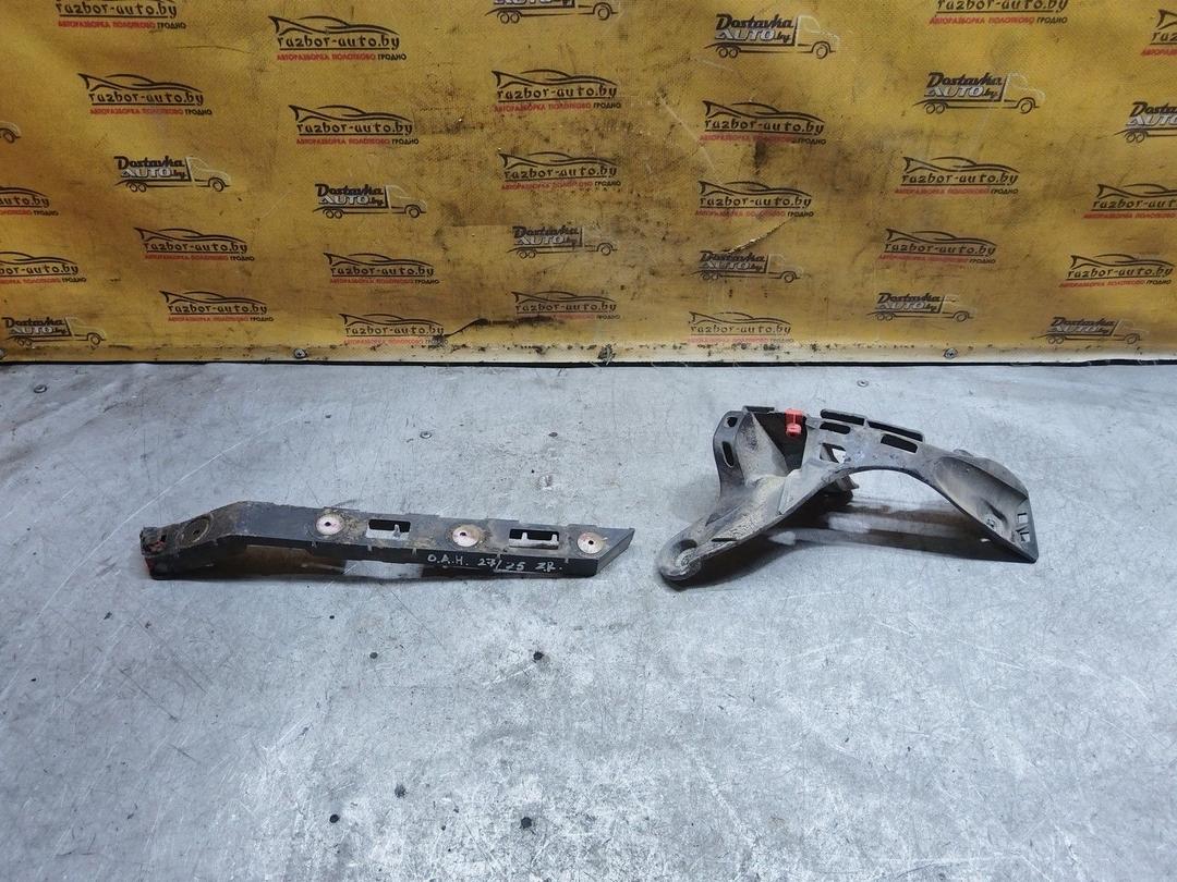 Кронштейн крепления бампера заднего 8T87I5 Opel Astra купить