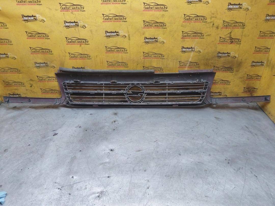 Решетка радиатора D2CSGX Opel Astra - Фото 5