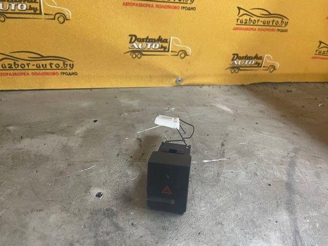 Кнопка аварийной сигнализации IRG031 Peugeot 406 - Фото 1