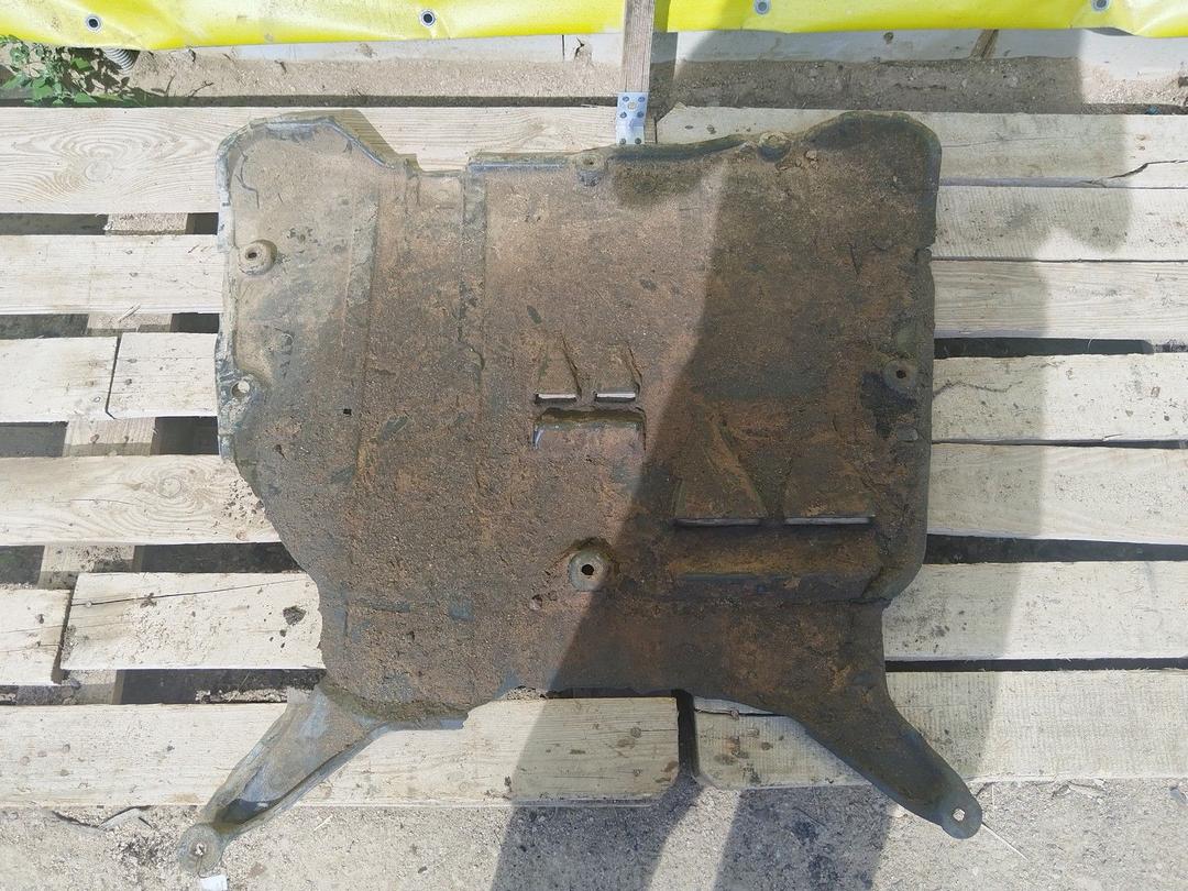 Передняя панель крепления облицовки (телевизор) RJ9WTV Citroen C4 купить с доставкой