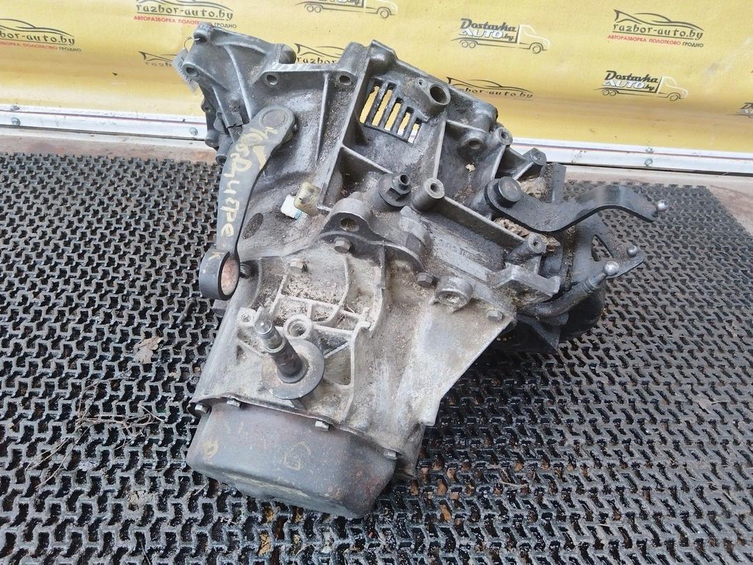 КПП механическая (МКПП) 5-ступенчатая D76B3F Peugeot 406 undefined