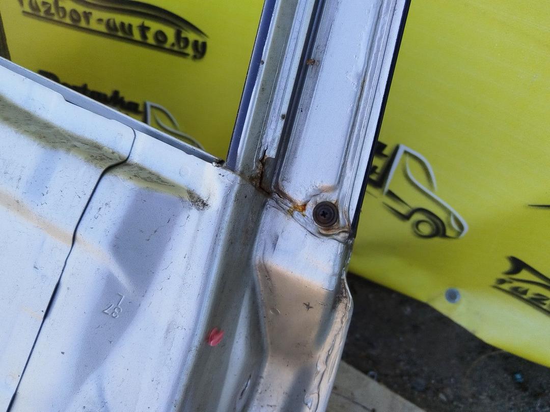 Дверь задняя левая PG3JS0 Toyota Avensis Verso undefined