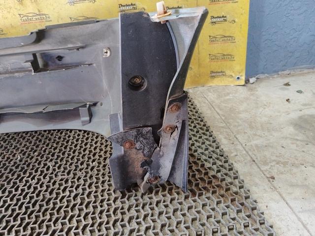 Бампер задний KAQD4S Mazda 323F undefined