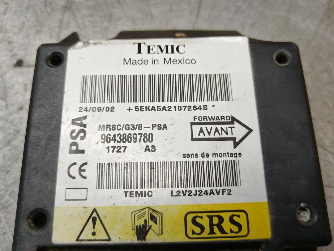 Блок AirBag QZQ68T Peugeot 607 купить в магазине запчастей бу