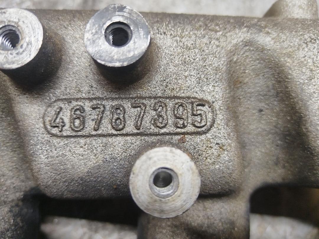 Коллектор впускной F0EL82 Fiat Punto