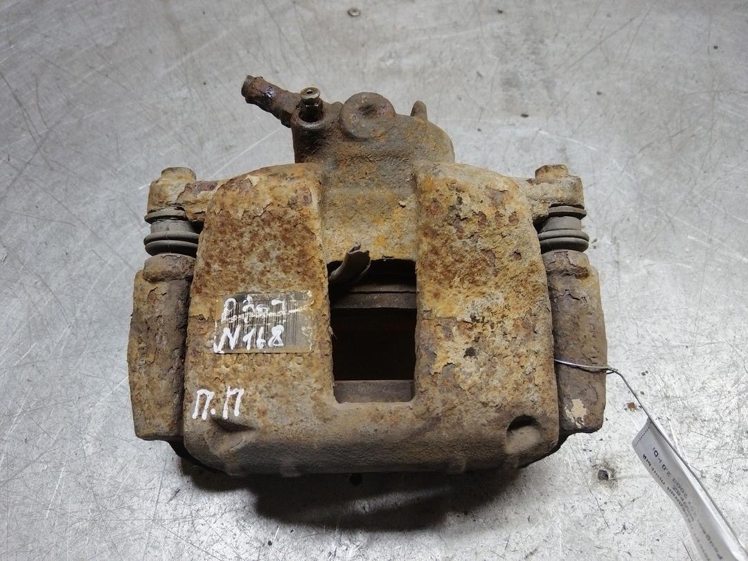 Суппорт передний правый 9PWF8Z Peugeot 307 - Фото 1