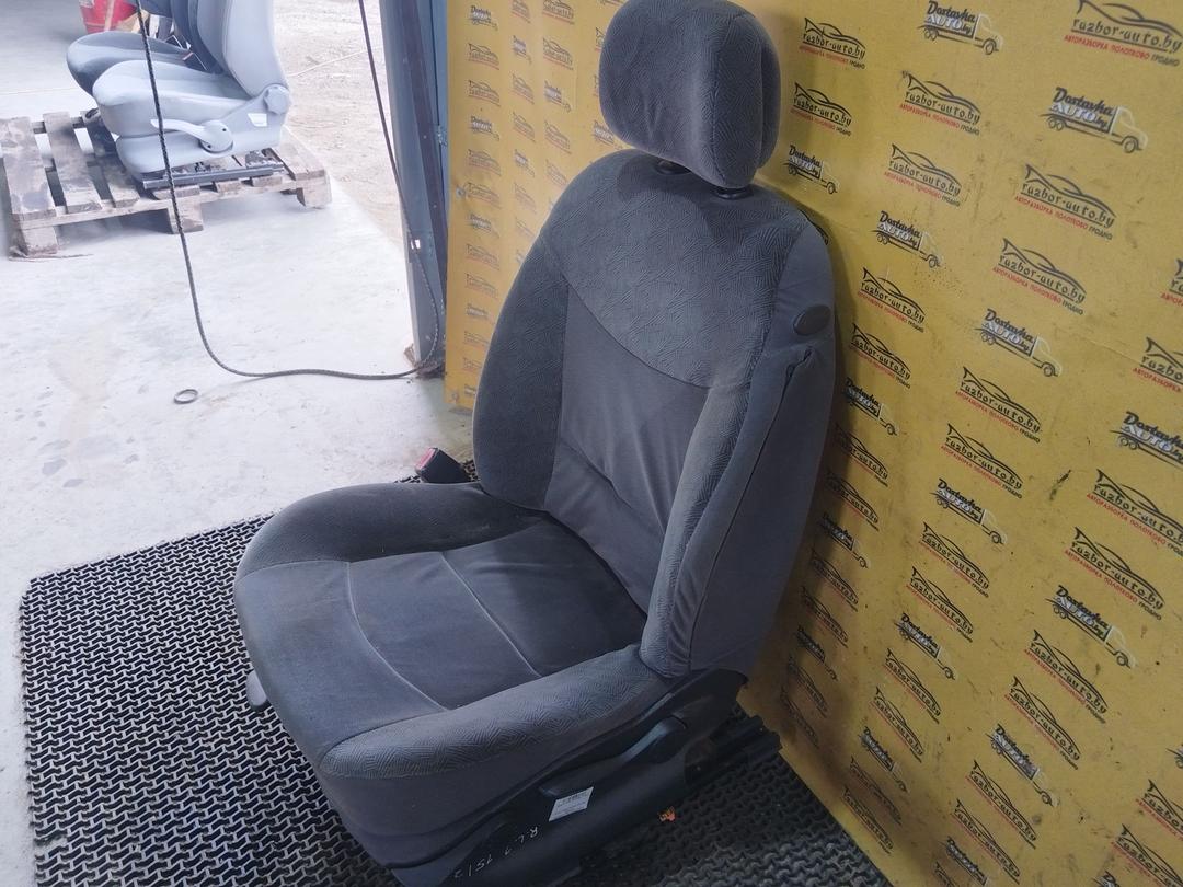 Салон (комплект сидений) 7VT7UV Renault Laguna undefined