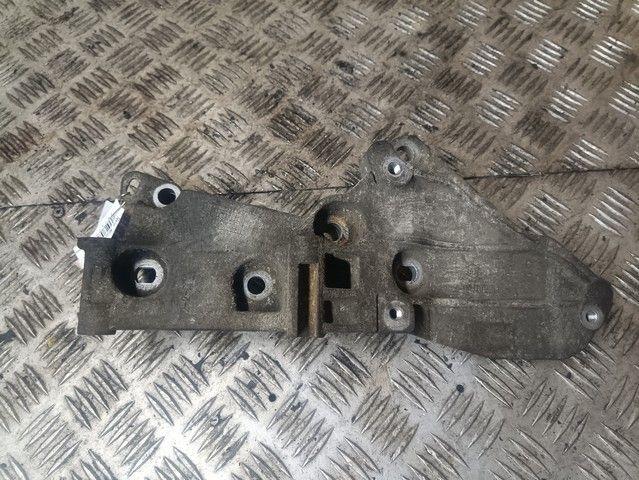 Кронштейн генератора X3TJ91 Nissan Note - Фото 1