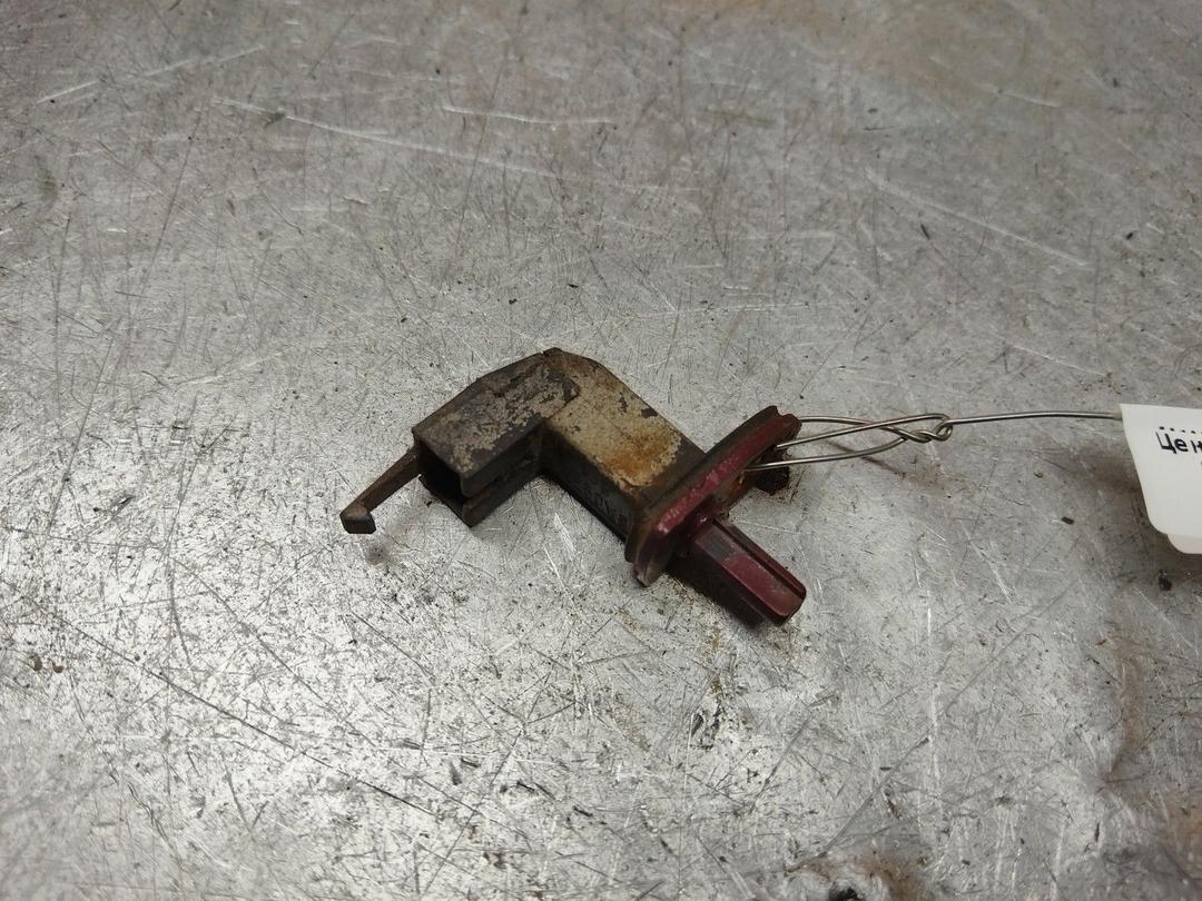 Выключатель концевой (концевик) KUHVG6 Volkswagen Passat