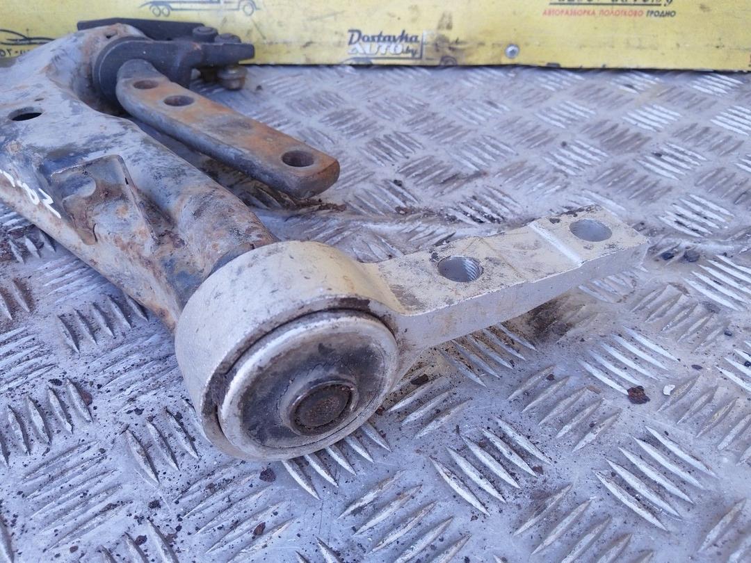 Рычаг передний левый Q23YIF Nissan Primera купить в магазине запчастей бу