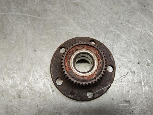 Ступица задняя правая 1RJFYF Audi A3 купить