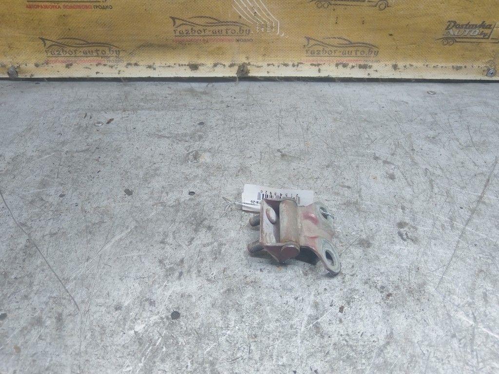 Петля крышки багажника DZKCU0 Toyota Corolla - Фото 1