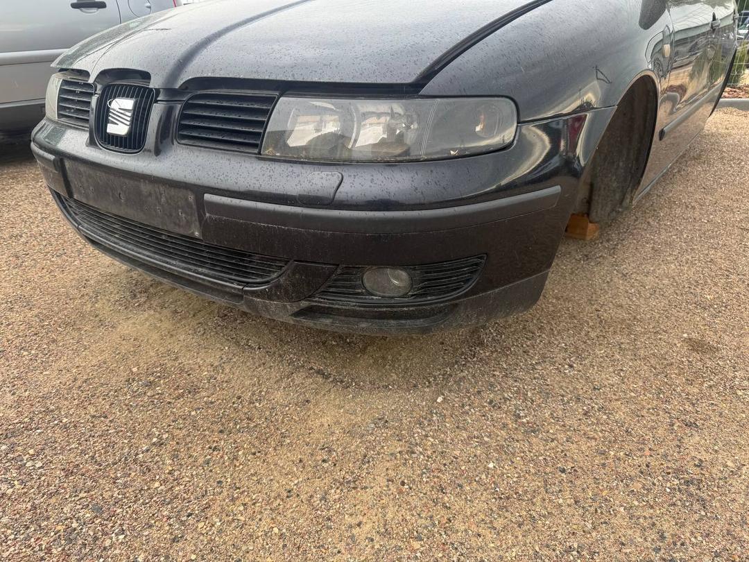 Фара левая R9FKNW Seat Toledo купить