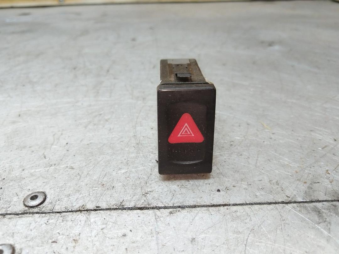 Кнопка аварийной сигнализации RLZHVV Seat Alhambra