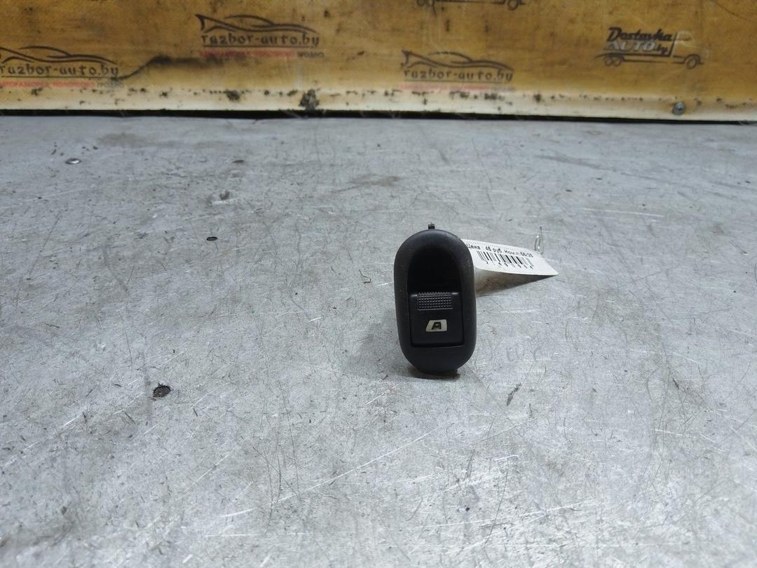 Кнопка стеклоподъемника переднего правого YRT28C Citroen C3
