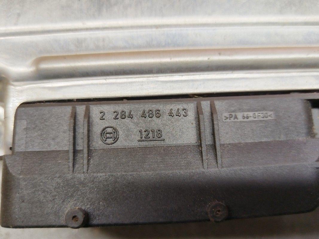 Блок управления двигателем BVD8MB Audi A6 - Фото 5