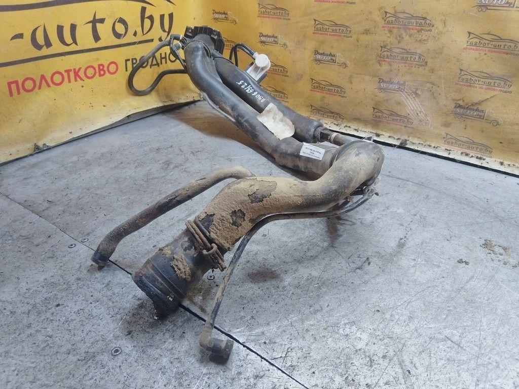 Горловина топливного бака Y6YQJD Peugeot 406 - Фото 3