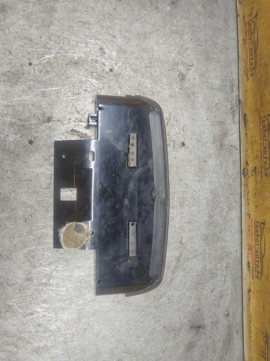 Стоп-сигнал G7UDMS Volvo S40 - Фото 4