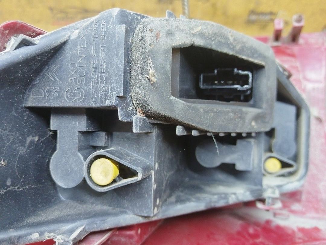 Фонарь задний правый GC9LD3 Peugeot 407 купить с доставкой. Огромный выбор запчастей и марок авто. У нас есть практически все.