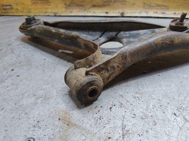 Рычаг передний правый 0JQD4F Toyota Yaris купить на авторазборке