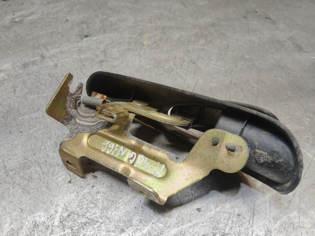 Ручка открытия лючка топливного бака JX5HGP Peugeot 406 купить с доставкой