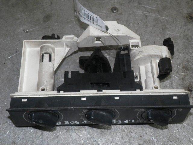 Блок управления печки/климат-контроля H4TGRM Skoda Felicia купить в магазине запчастей бу