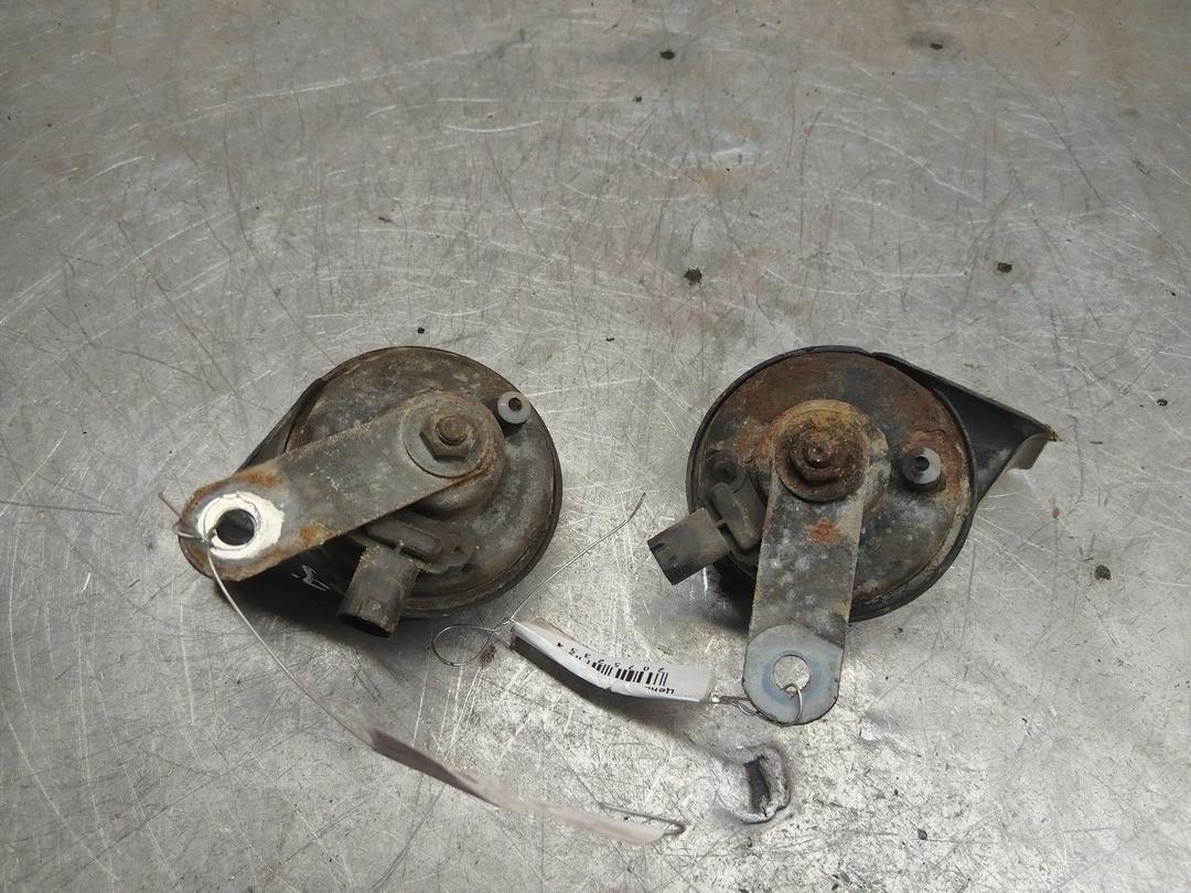 Сигнал (клаксон) G76T47 BMW 5 E39 купить с доставкой