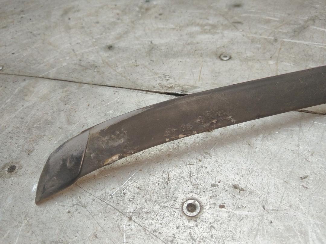 Молдинг стекла заднего E84OXO Mitsubishi Carisma купить