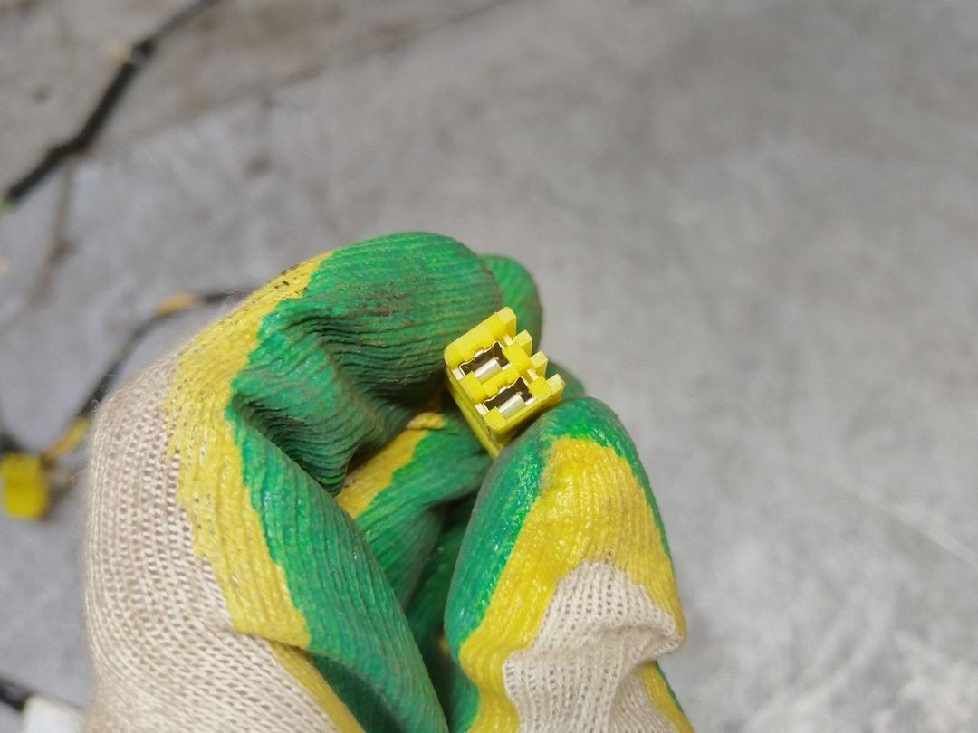 Проводка двери задней правой YM6LCJ Alfa Romeo 147 купить с доставкой